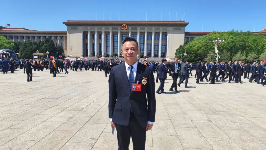 重磅！尊龙凯时再添一名全国劳动模范